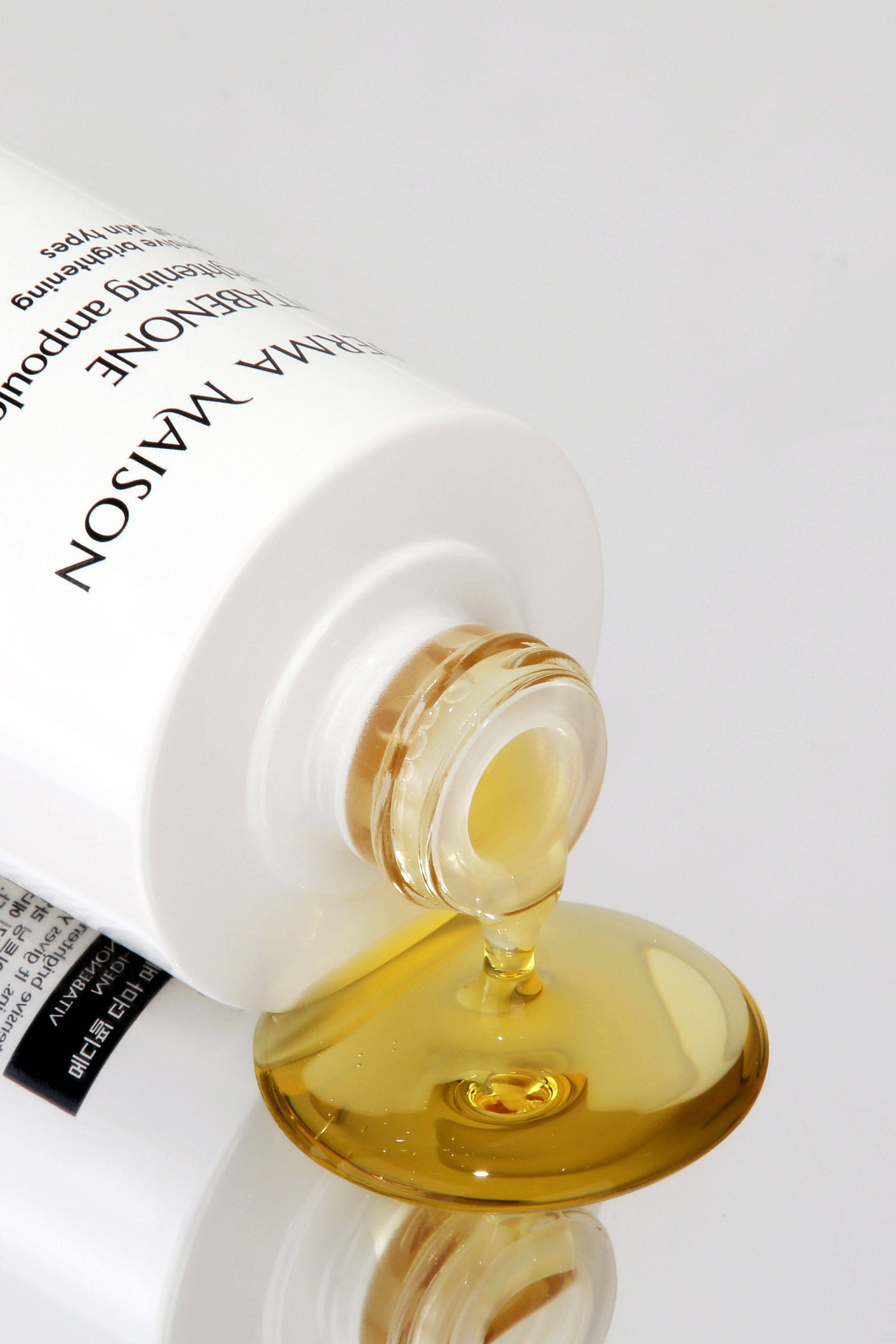 Vitabenone Brightening Ampoule [100ml] Derma Maison